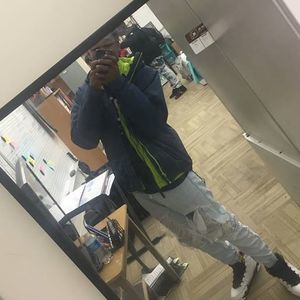 Meet your Posher, Djimon